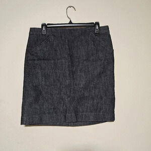 Gap Denim Skirt Women's size 8 Charcoal Gray Black Stretch Above Knee Short
